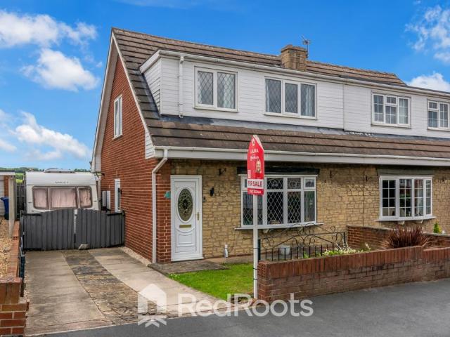 3 bedroom semi detached house for sale