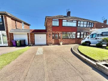 3 bedroom semi detached house for sale