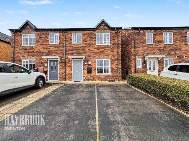 3 bedroom semi detached house for sale