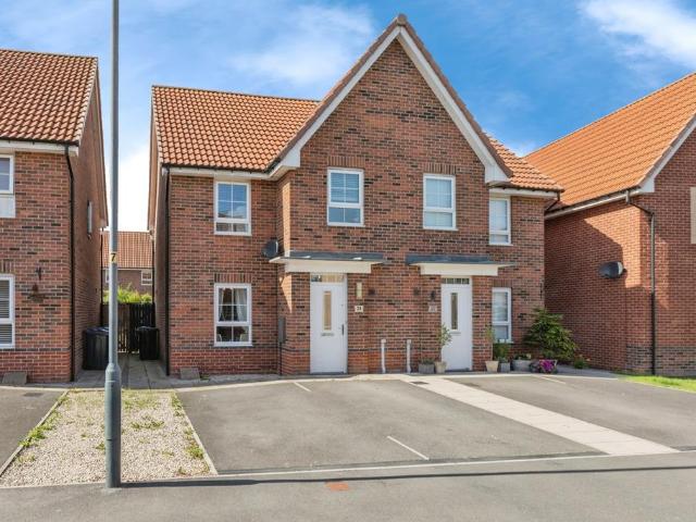 3 bedroom semi detached house for sale