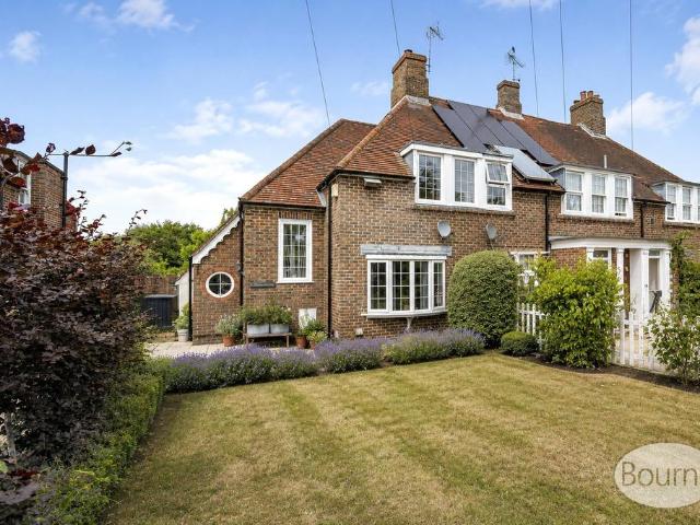 3 bedroom end of terrace house for sale