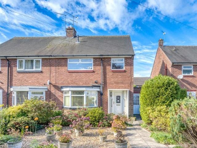3 bedroom semi detached house for sale