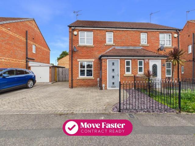 3 bedroom semi detached house for sale