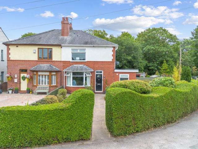 3 bedroom semi detached house for sale
