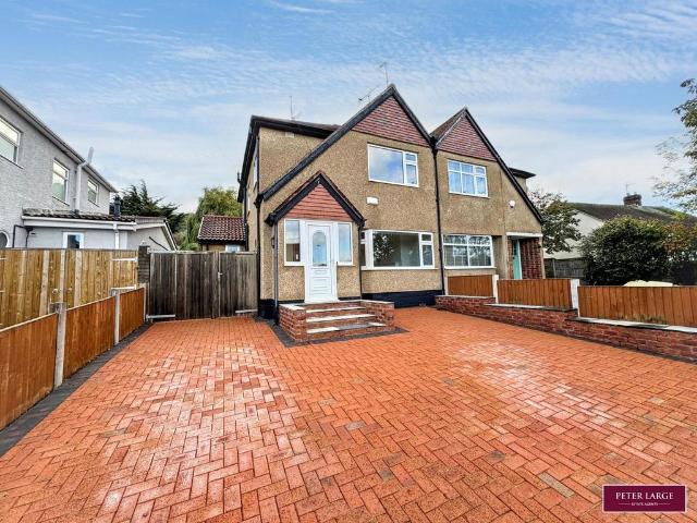 3 bedroom semi detached house for sale