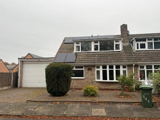 3 bedroom semi detached house for sale