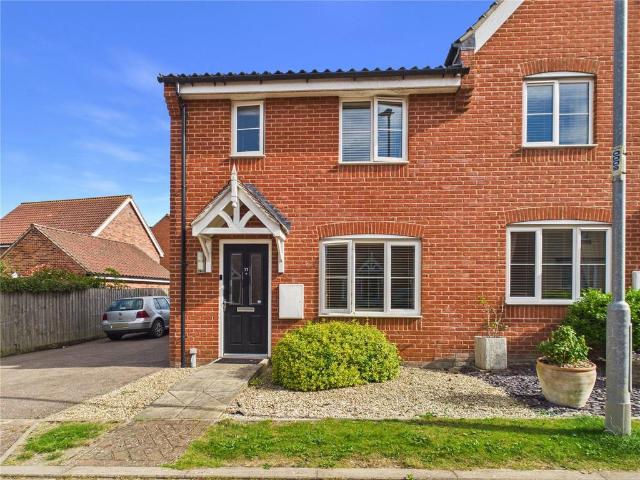 3 bedroom semi detached house for sale