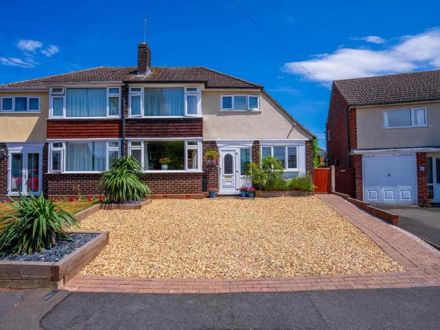 3 bedroom semi detached house for sale