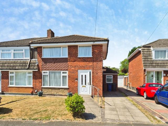 3 bedroom semi detached house for sale