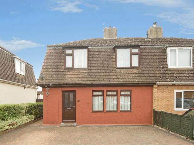 3 bedroom semi detached house for sale