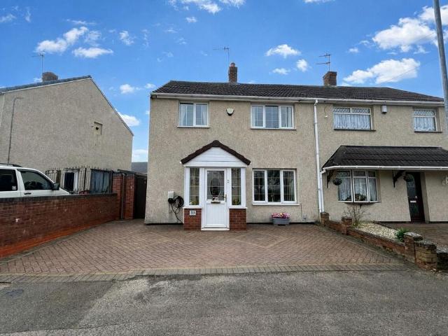 3 bedroom semi detached house for sale