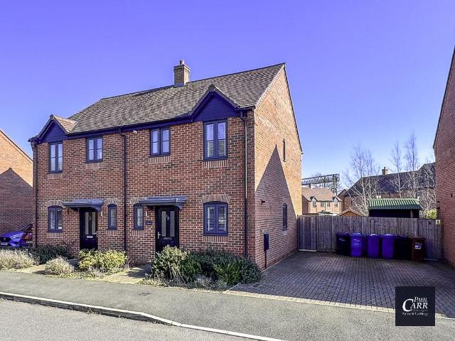 3 bedroom semi detached house for sale