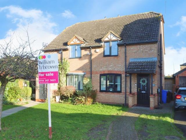 3 bedroom semi detached house for sale