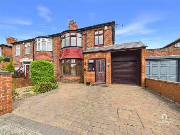 3 bedroom semi detached house for sale