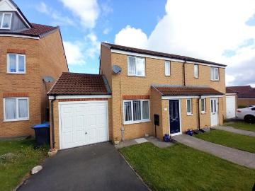 3 bedroom semi detached house for sale