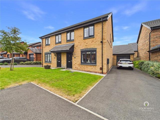3 bedroom semi detached house for sale