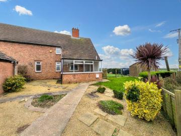 East Lindsey, East of England - Garden