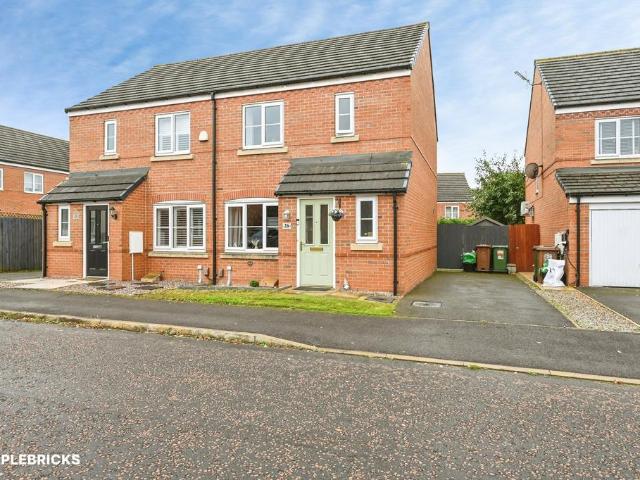 3 bedroom semi detached house for sale