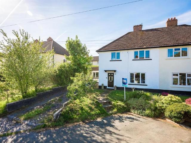 3 bedroom semi detached house for sale