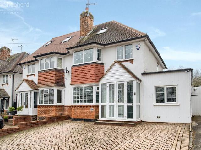 4 bedroom semi detached house for sale
