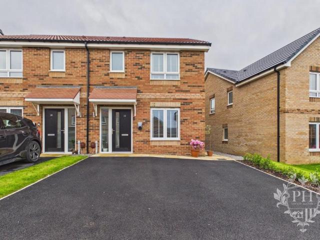 3 bedroom semi detached house for sale