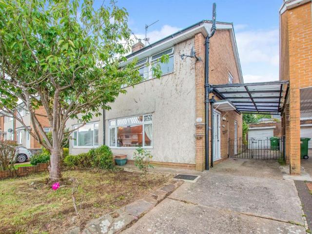 3 bedroom semi detached house for sale