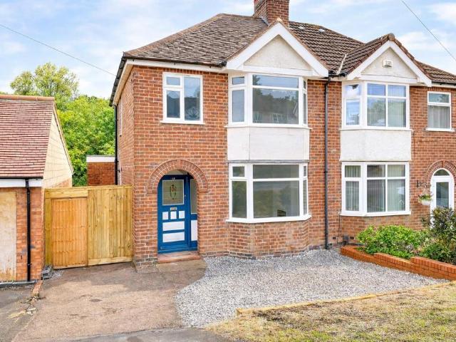 3 bedroom semi detached house for sale