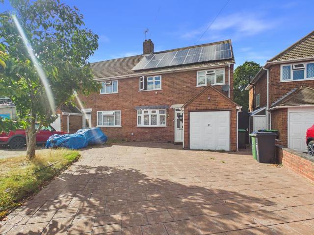 3 bedroom semi detached house for sale