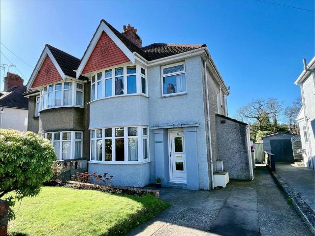 3 bedroom semi detached house for sale