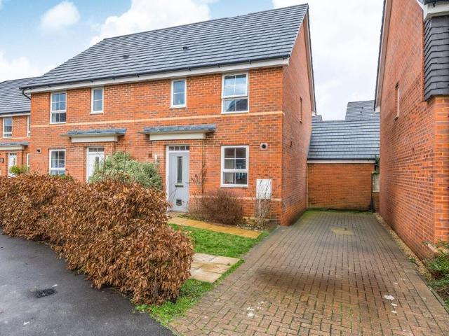 3 bedroom semi detached house for sale