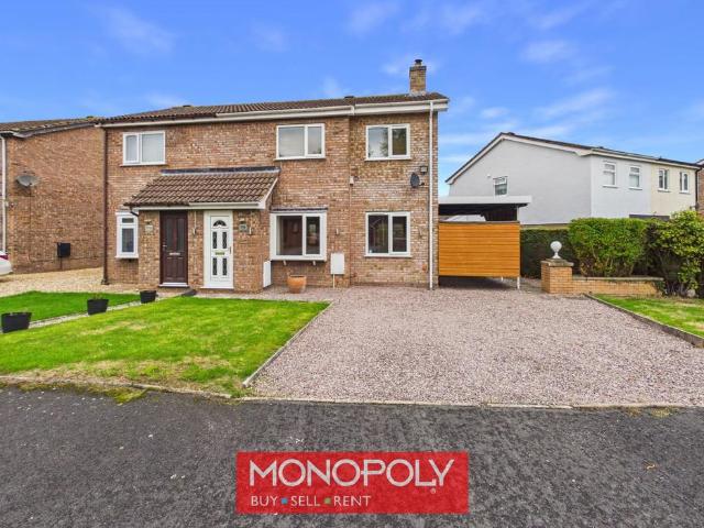 3 bedroom semi detached house for sale