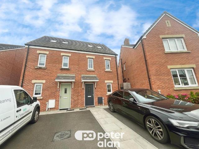 3 bedroom semi detached house for sale