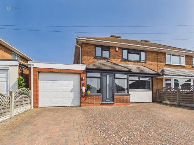 3 bedroom semi detached house for sale