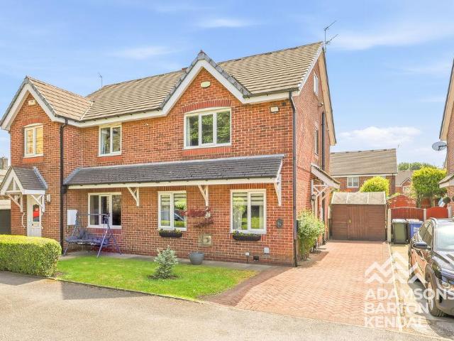 3 bedroom semi detached house for sale