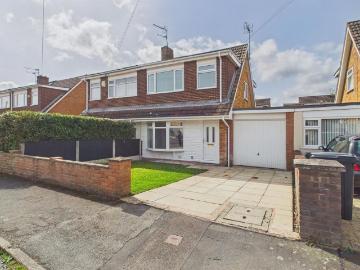 Flintshire county, Wales - Equipped kitchen