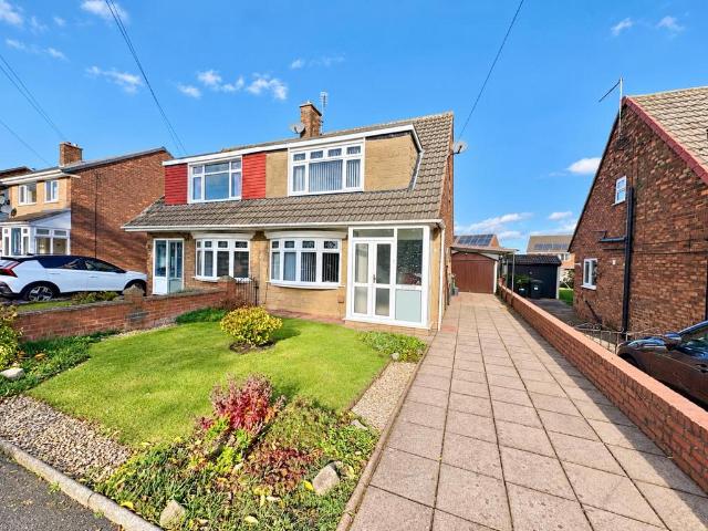 3 bedroom semi detached house for sale