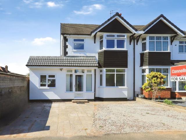 3 bedroom semi detached house for sale