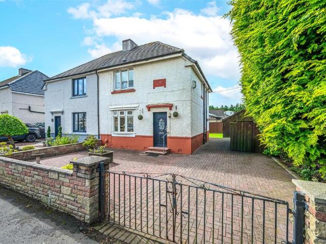 3 bedroom semi detached house for sale