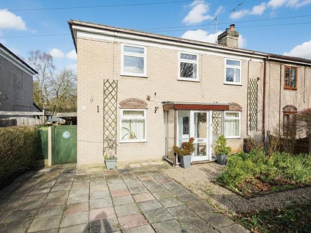 3 bedroom semi detached house for sale