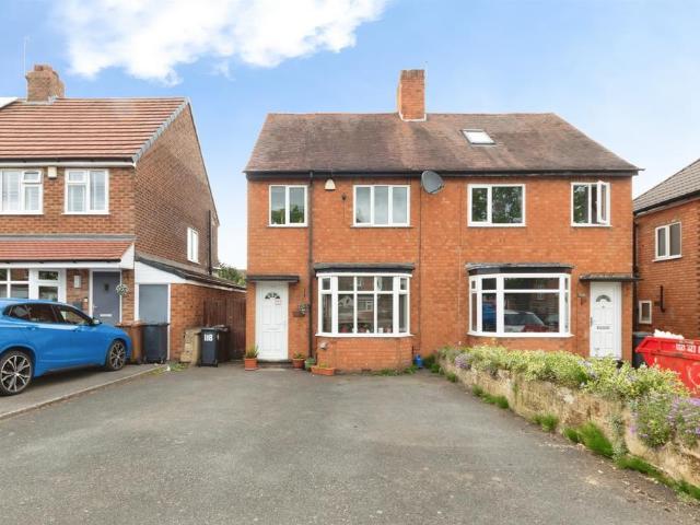 3 bedroom semi detached house for sale