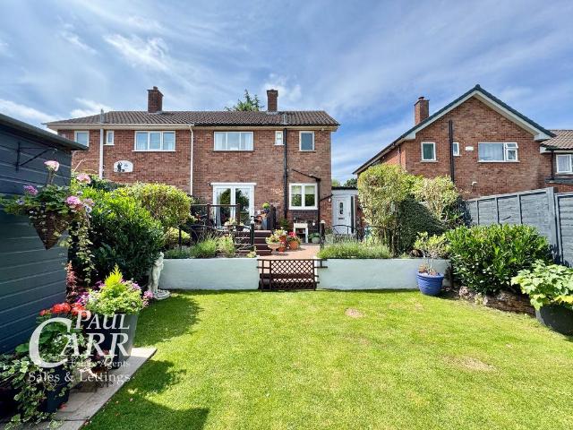 3 bedroom semi detached house for sale