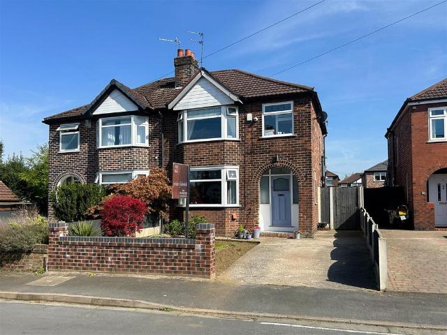 3 bedroom semi detached house for sale