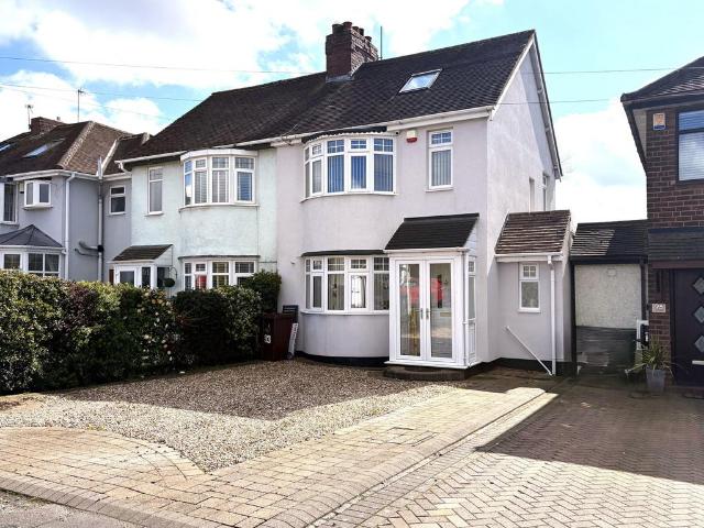 3 bedroom semi detached house for sale