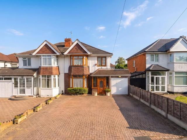 3 bedroom semi detached house for sale