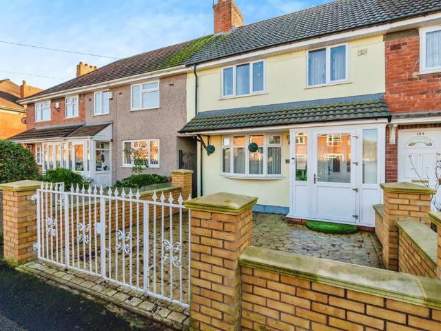 3 bedroom terraced house for sale
