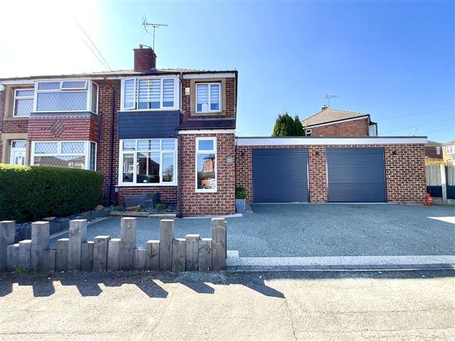 3 bedroom semi detached house for sale