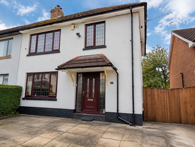 3 bedroom semi detached house for sale