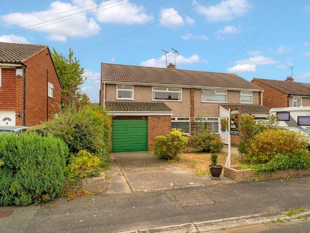 3 bedroom semi detached house for sale