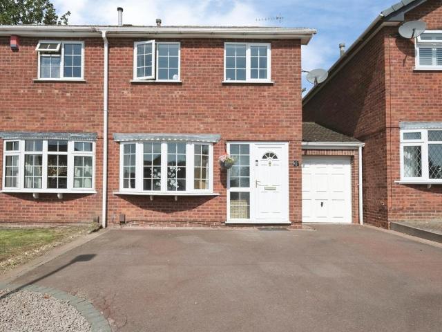 3 bedroom semi detached house for sale
