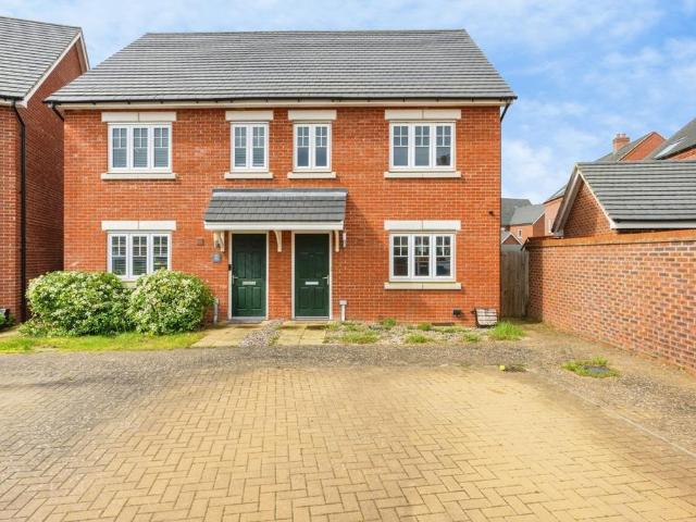 3 bedroom semi detached house for sale